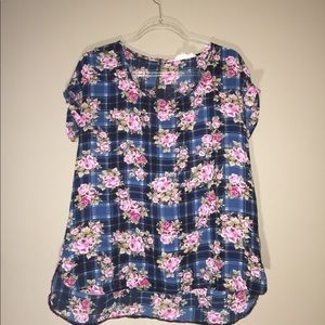 🛍🌸Pink Republic Floral Hi-Low Style Shirt 🌸